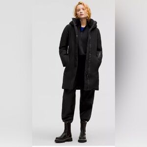 Lululemon Women’s Parks snow jacket